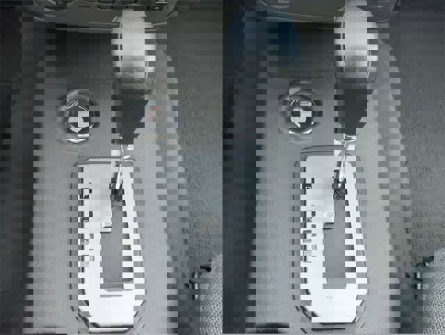 Used 2021 Nissan Frontier SV image 31