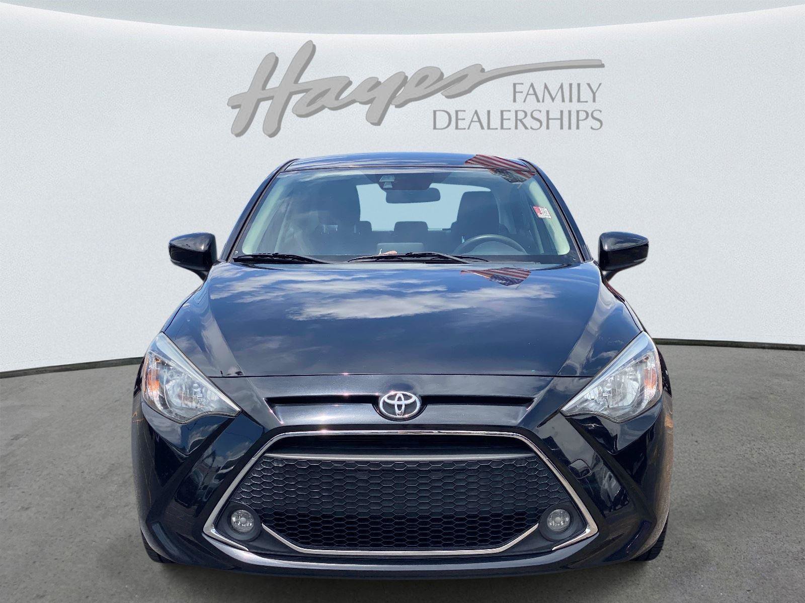 Used 2020 Toyota Yaris LE FWD image 9