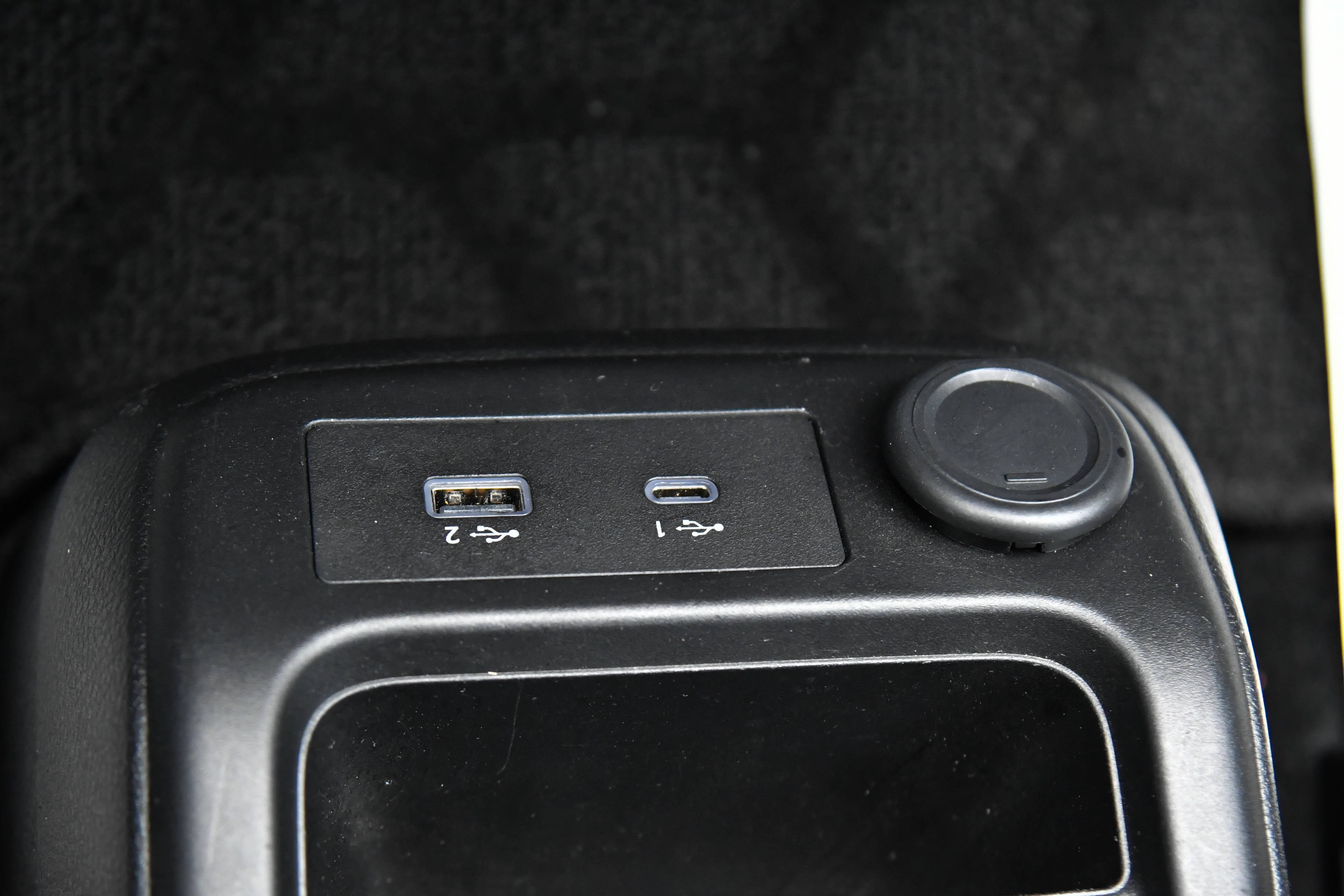 Used 2023 Nissan Ariya FWD image 29