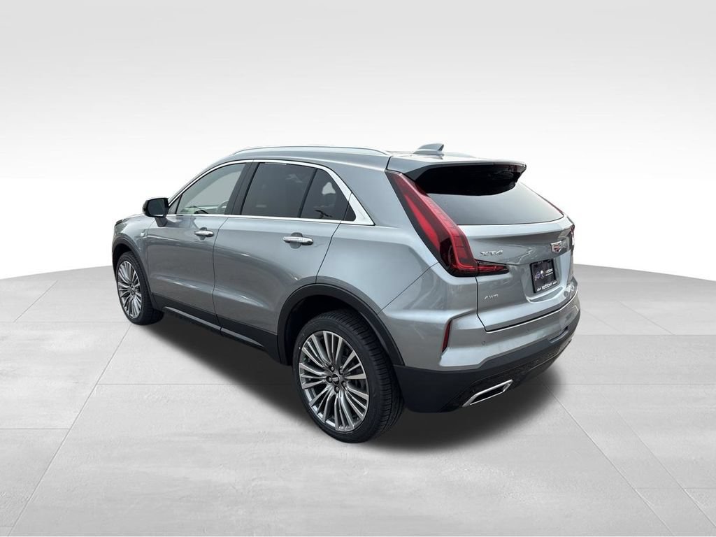 Used 2024 Cadillac XT4 Premium Luxury AWD/4WD image 8