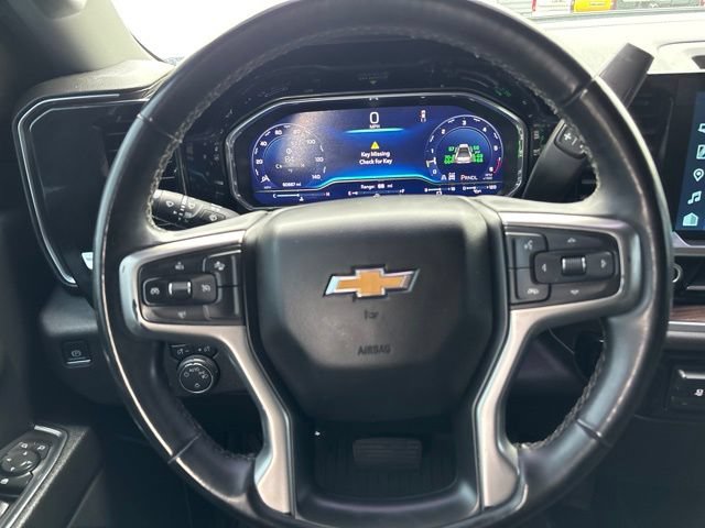 Used 2024 Chevrolet Silverado 3500 LT AWD/4WD image 17