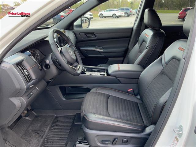 Used 2023 Nissan Pathfinder Rock Creek AWD/4WD image 10