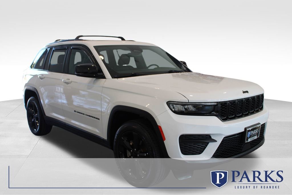 Used 2024 Jeep Grand Cherokee Altitude