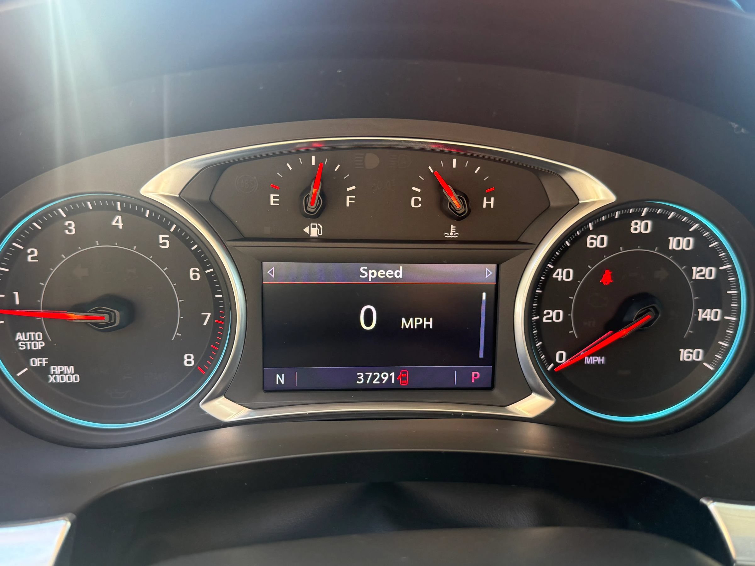 Used 2021 Chevrolet Traverse LT FWD image 16