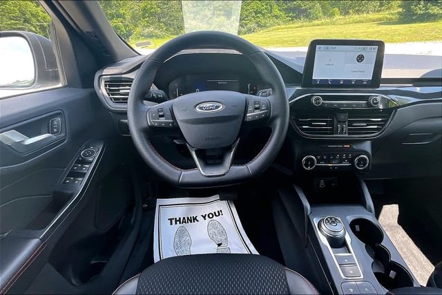 Used 2025 Ford Escape ST-Line FWD image 5