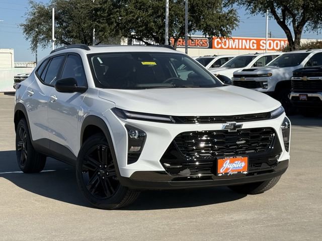 New 2026 Chevrolet Trax ACTIV w/ Sunroof Package image 2