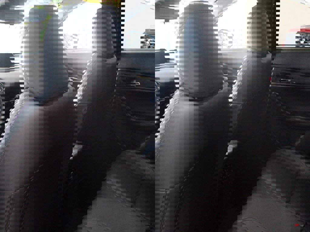 Used 2022 MAZDA CX-30 AWD 2.5 S w/ Preferred Package image 16