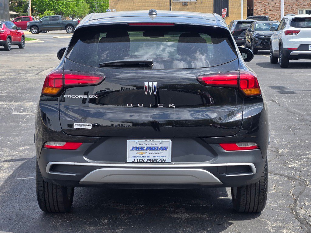 Used 2025 Buick Encore GX Preferred FWD image 12