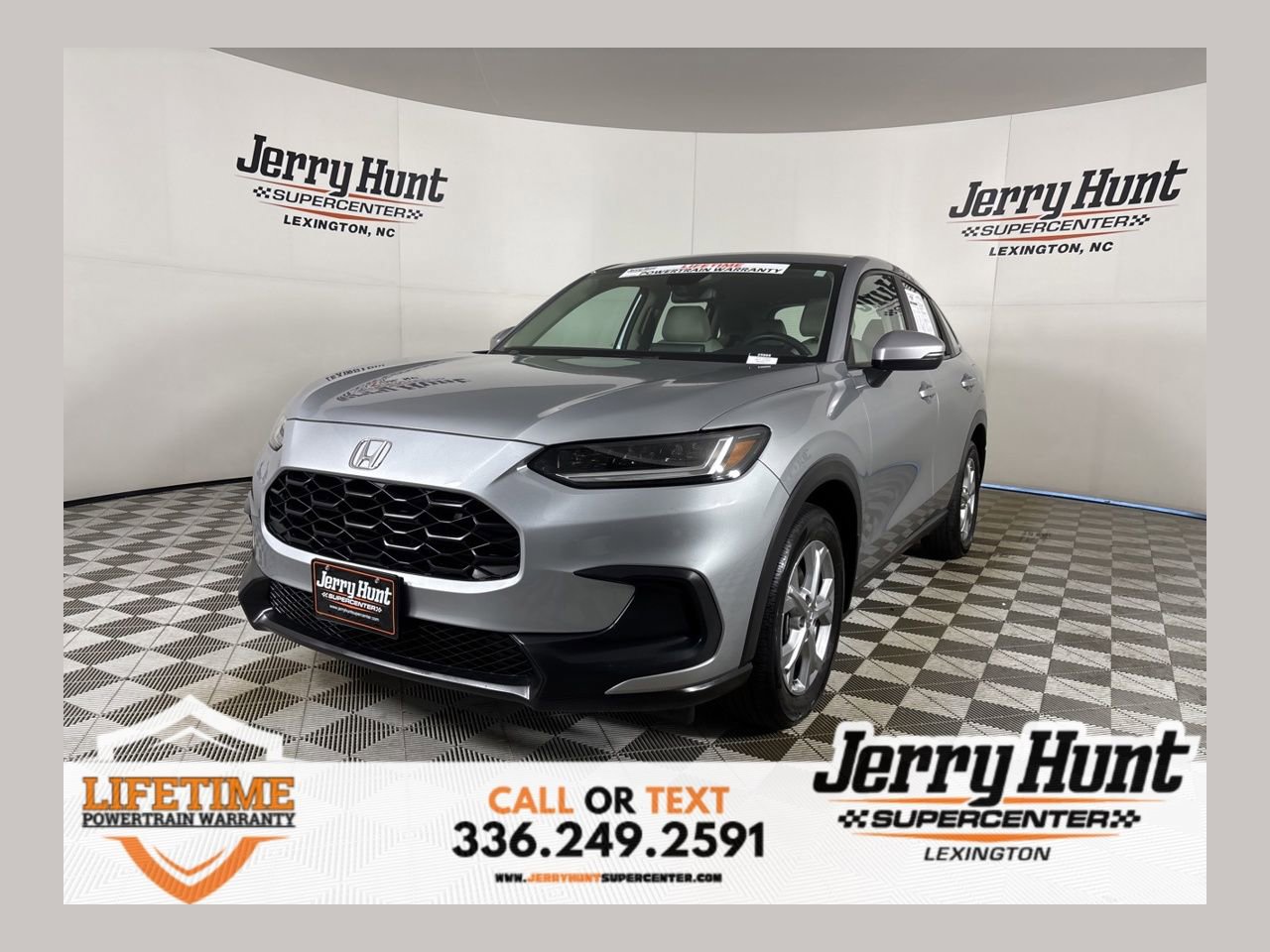 Used 2025 Honda HR-V LX