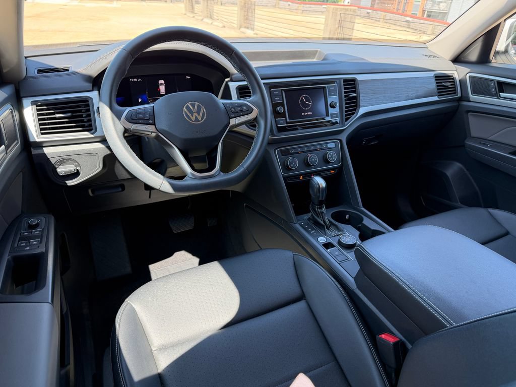 Certified 2023 Volkswagen Atlas SE AWD/4WD image 12