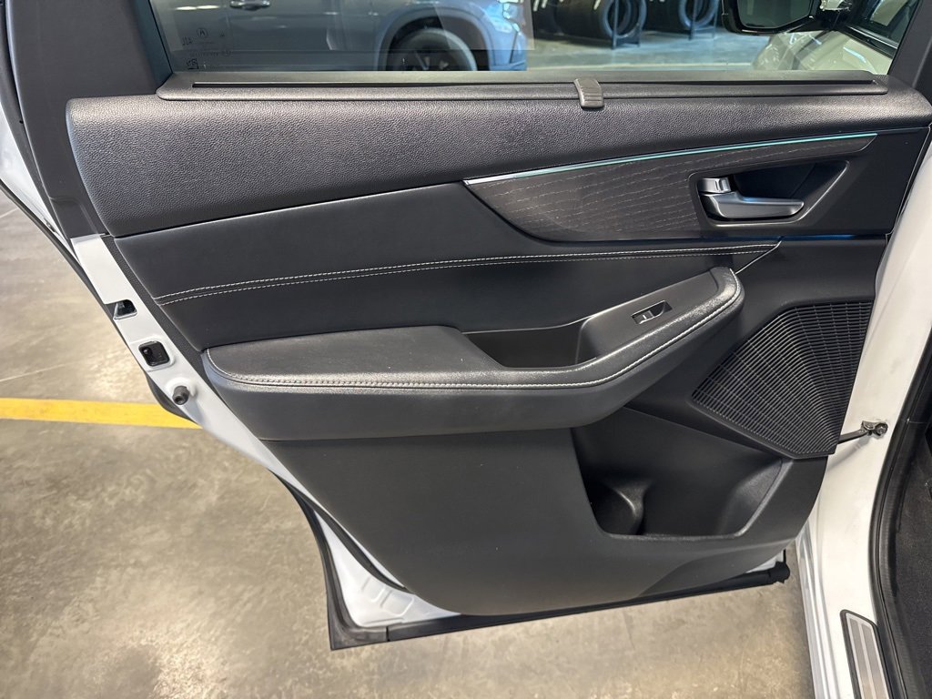 Used 2022 Acura MDX SH-AWD w/ Advance Package image 28