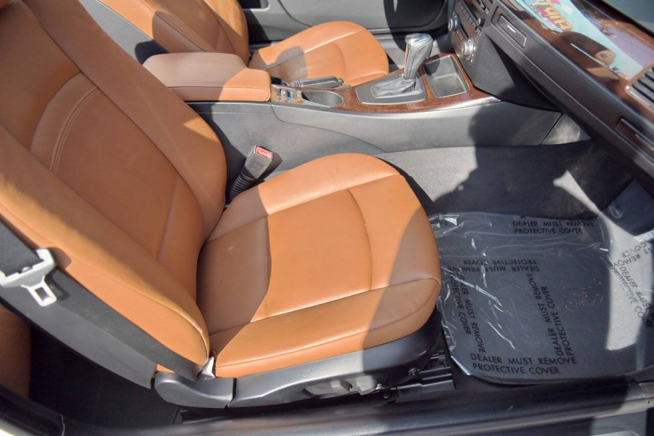 Used 2012 BMW 328i Convertible RWD image 35