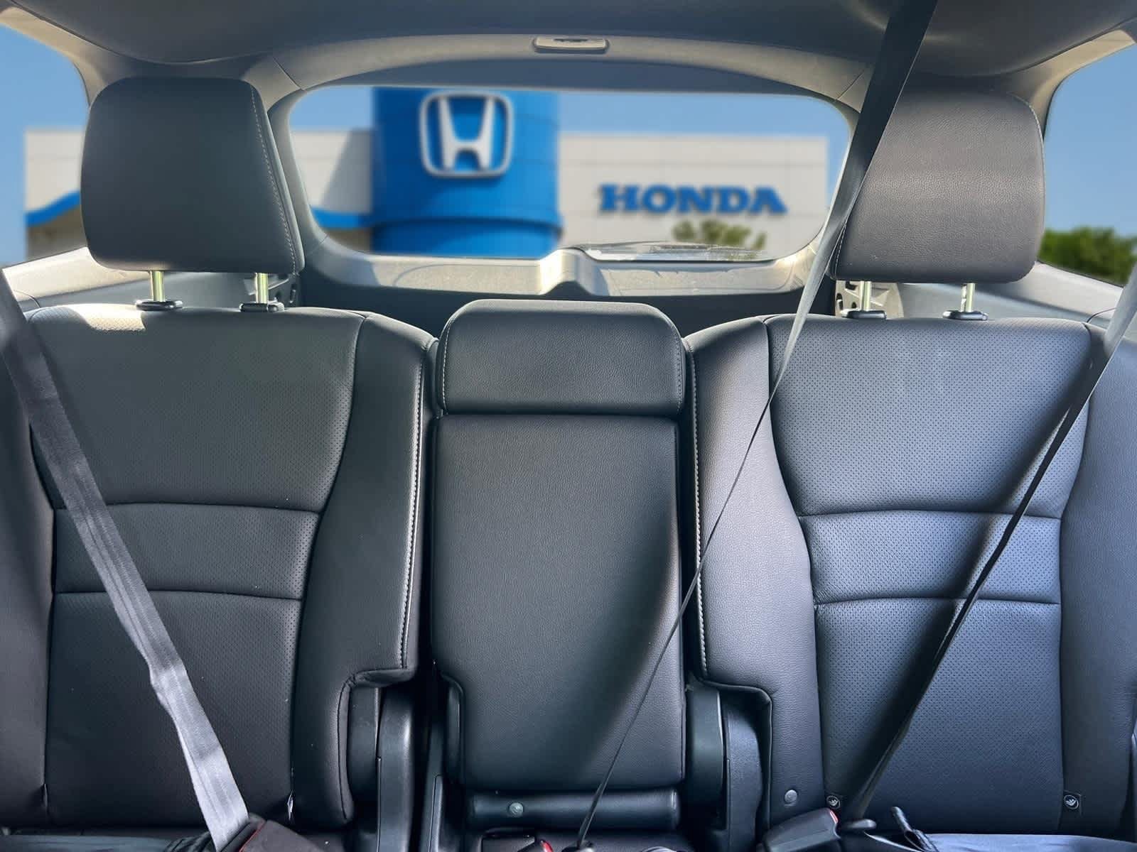 Used 2025 Honda Passport EX-L image 24