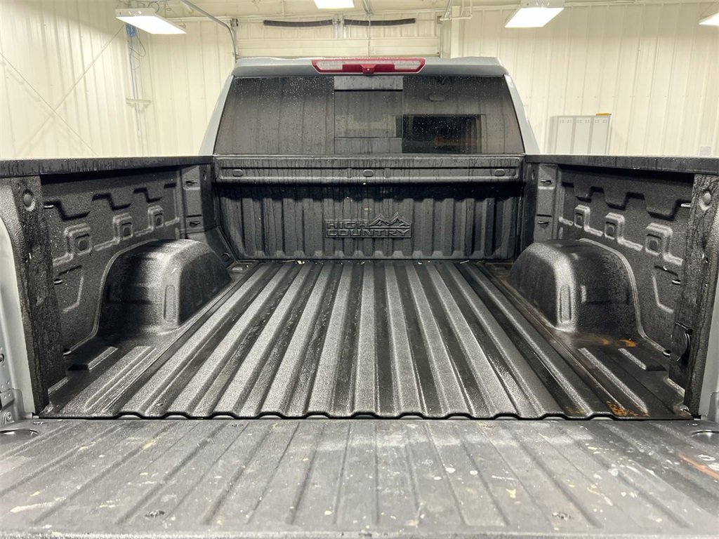 Used 2023 Chevrolet Silverado 1500 High Country image 24