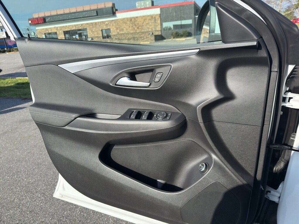 New 2026 Buick Envista Sport Touring w/ Convenience I Package FWD image 9