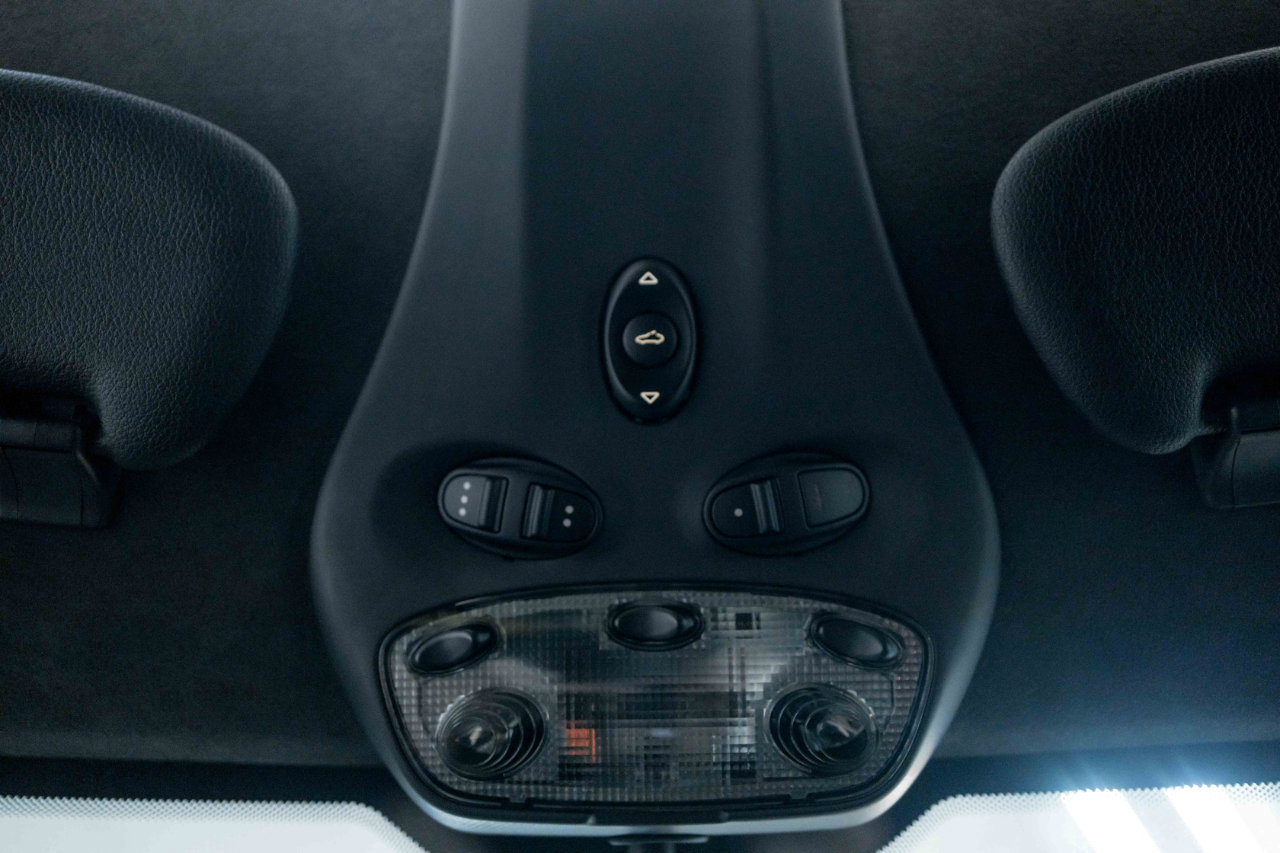 Used 2012 Porsche 911 Turbo image 55