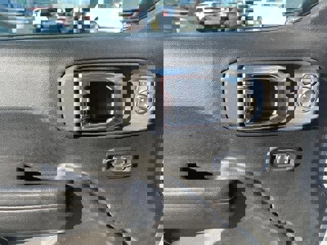 Used 2023 Jeep Wrangler Unlimited image 16