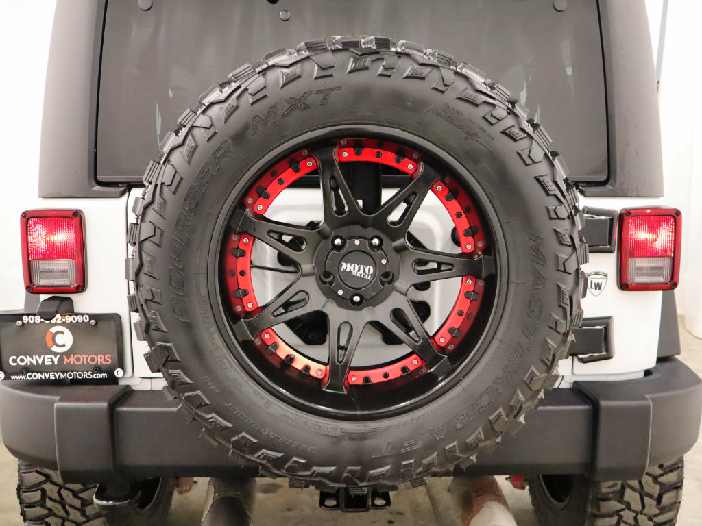 Used 2015 Jeep Wrangler Unlimited Sport w/ Quick Order Package 24S AWD/4WD image 15