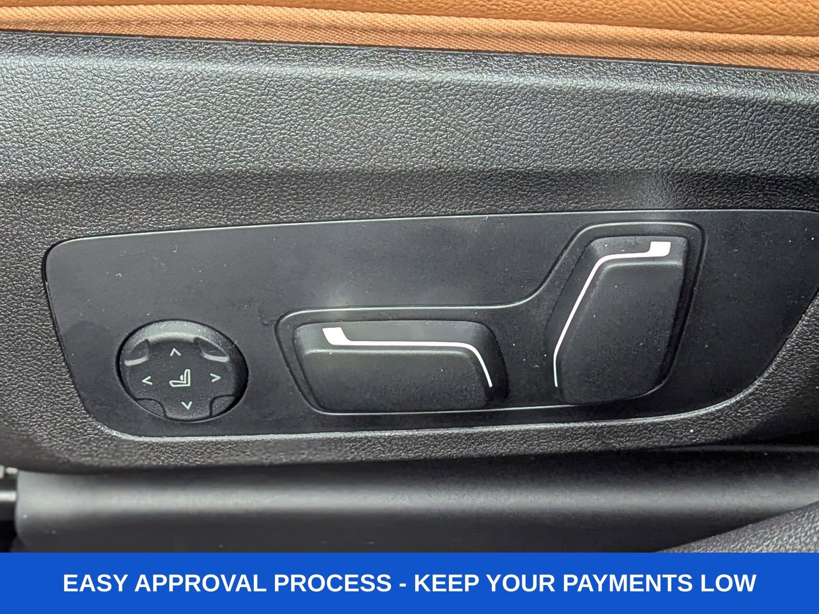 Used 2025 BMW 330i xDrive Sedan w/ Premium Package image 25