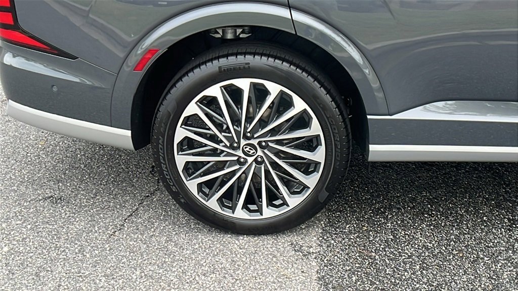 New 2026 Hyundai Palisade Calligraphy image 9