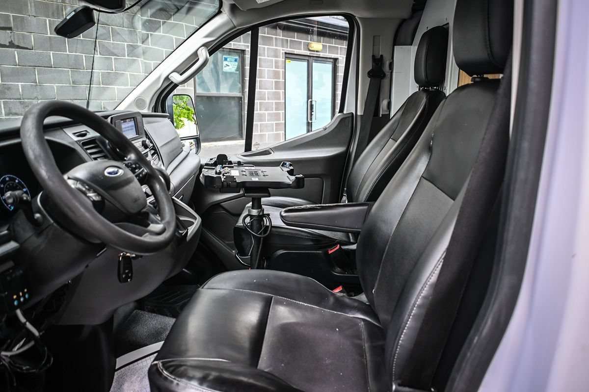 Used 2020 Ford Transit 250 Low Roof RWD image 8