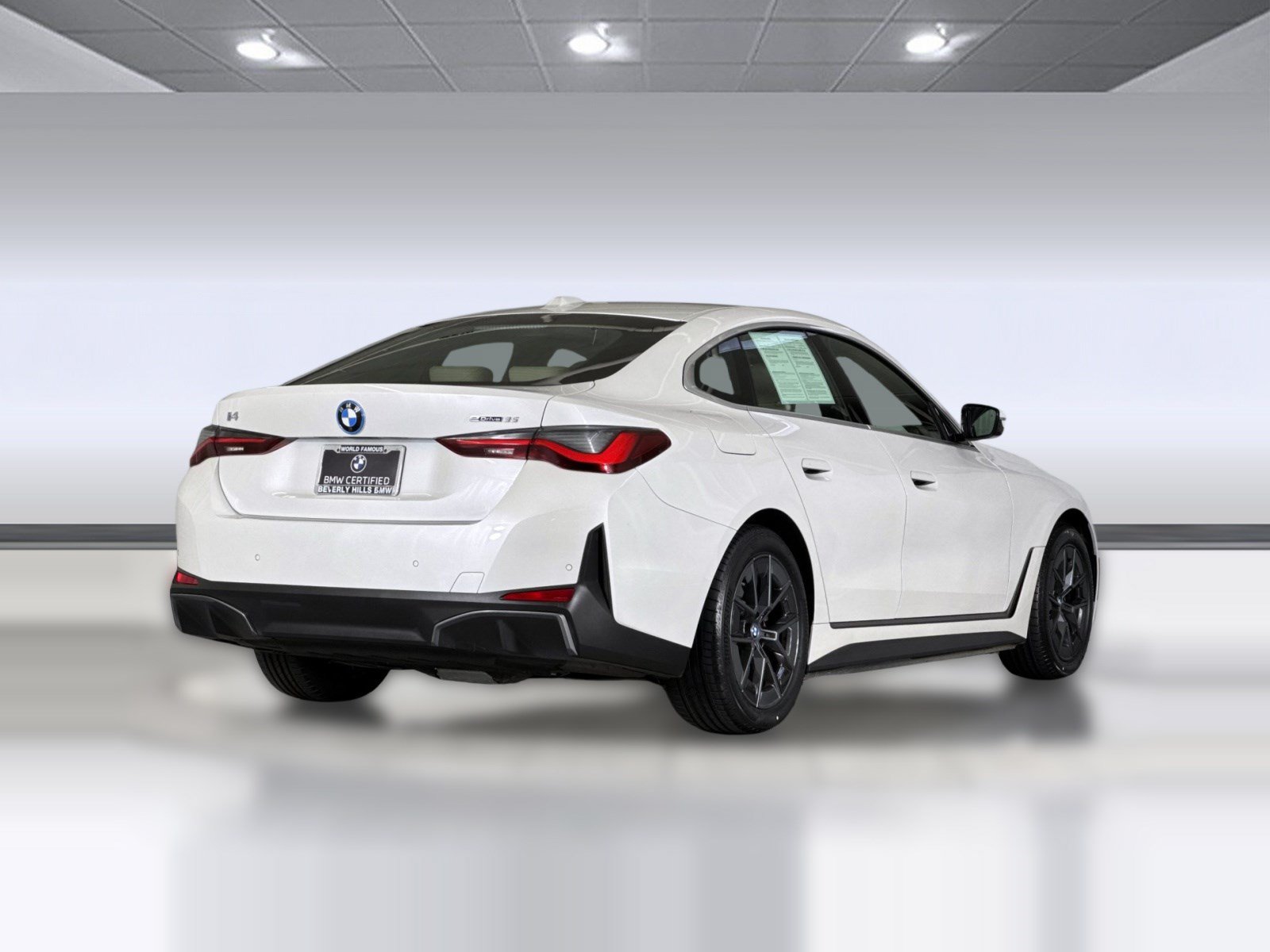 Certified 2023 BMW i4 eDrive35 RWD image 9