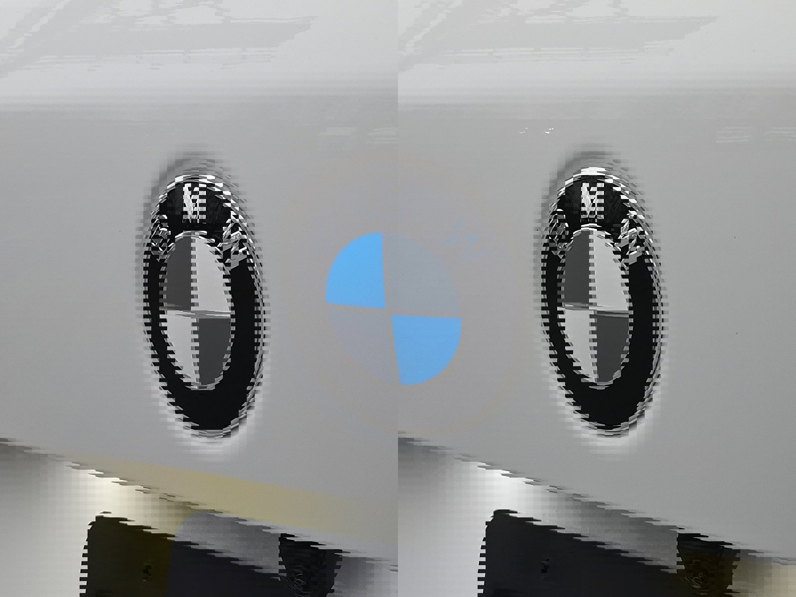 New 2026 BMW X5 xDrive40i w/ M Sport Package image 14