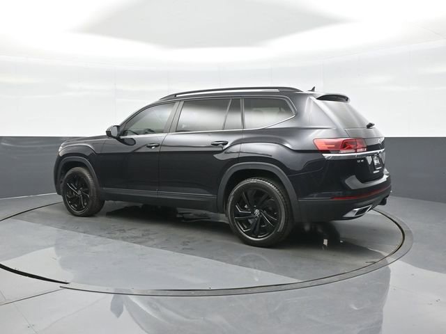 Used 2022 Volkswagen Atlas SE w/ Panoramic Sunroof Package image 5