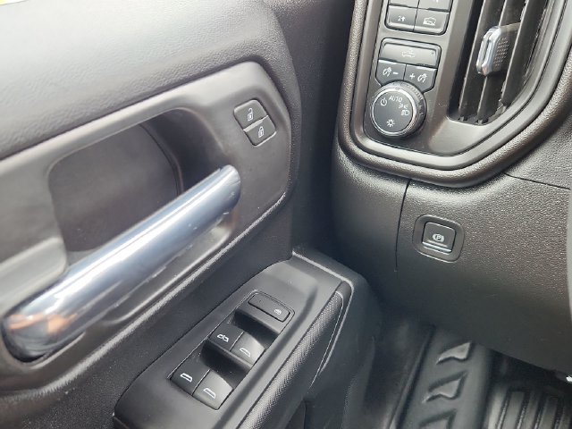 Used 2022 Chevrolet Silverado 1500 W/T w/ Trailering Package AWD/4WD image 34