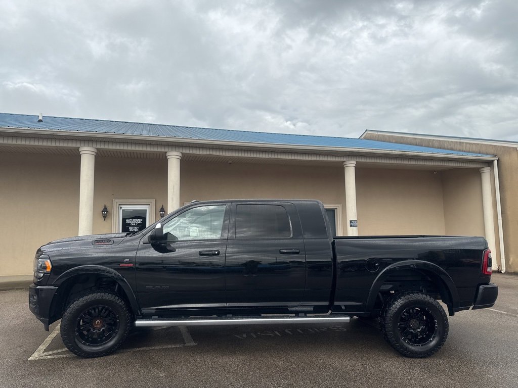 Used 2022 RAM 2500 Limited w/ Night Edition image 6