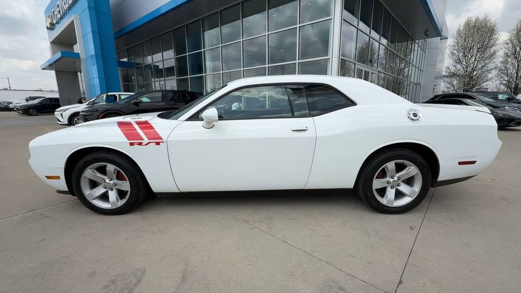 Used 2013 Dodge Challenger R/T image 5