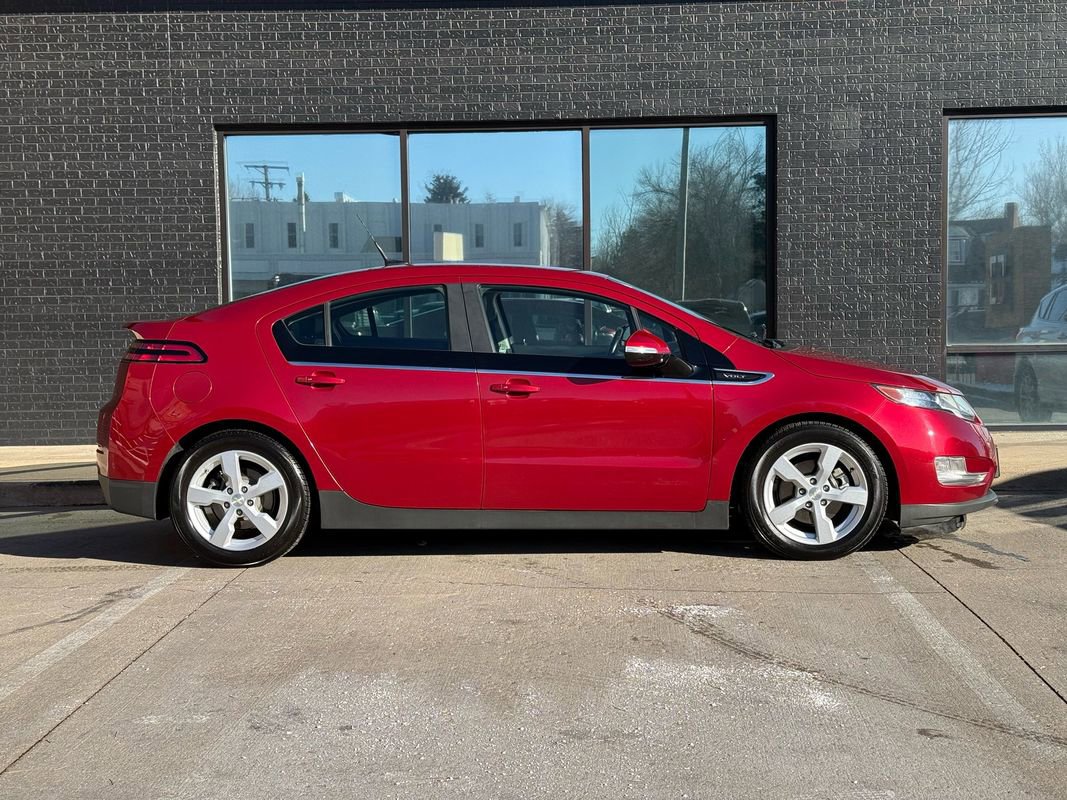 Used 2013 Chevrolet Volt Premium w/ Premium Trim Package image 12