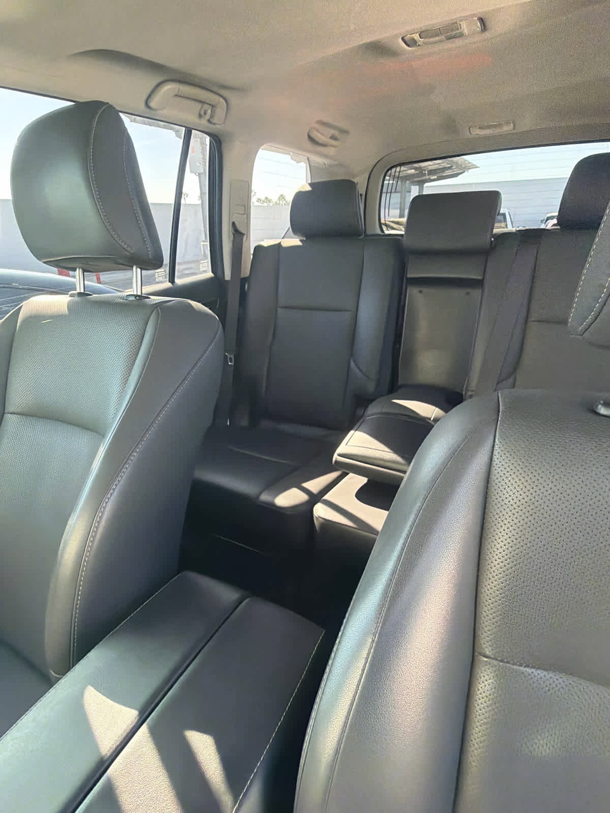 Used 2017 Lexus GX 460 w/ Navigation Package image 3