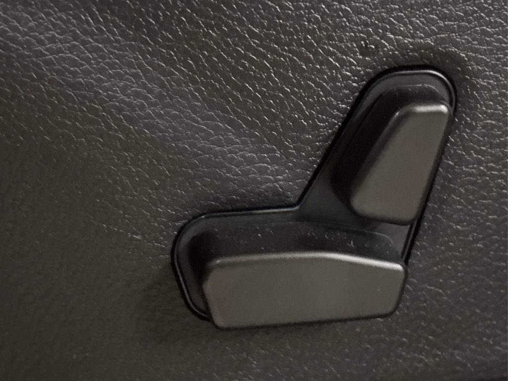 Used 2021 RAM 1500 Big Horn image 30