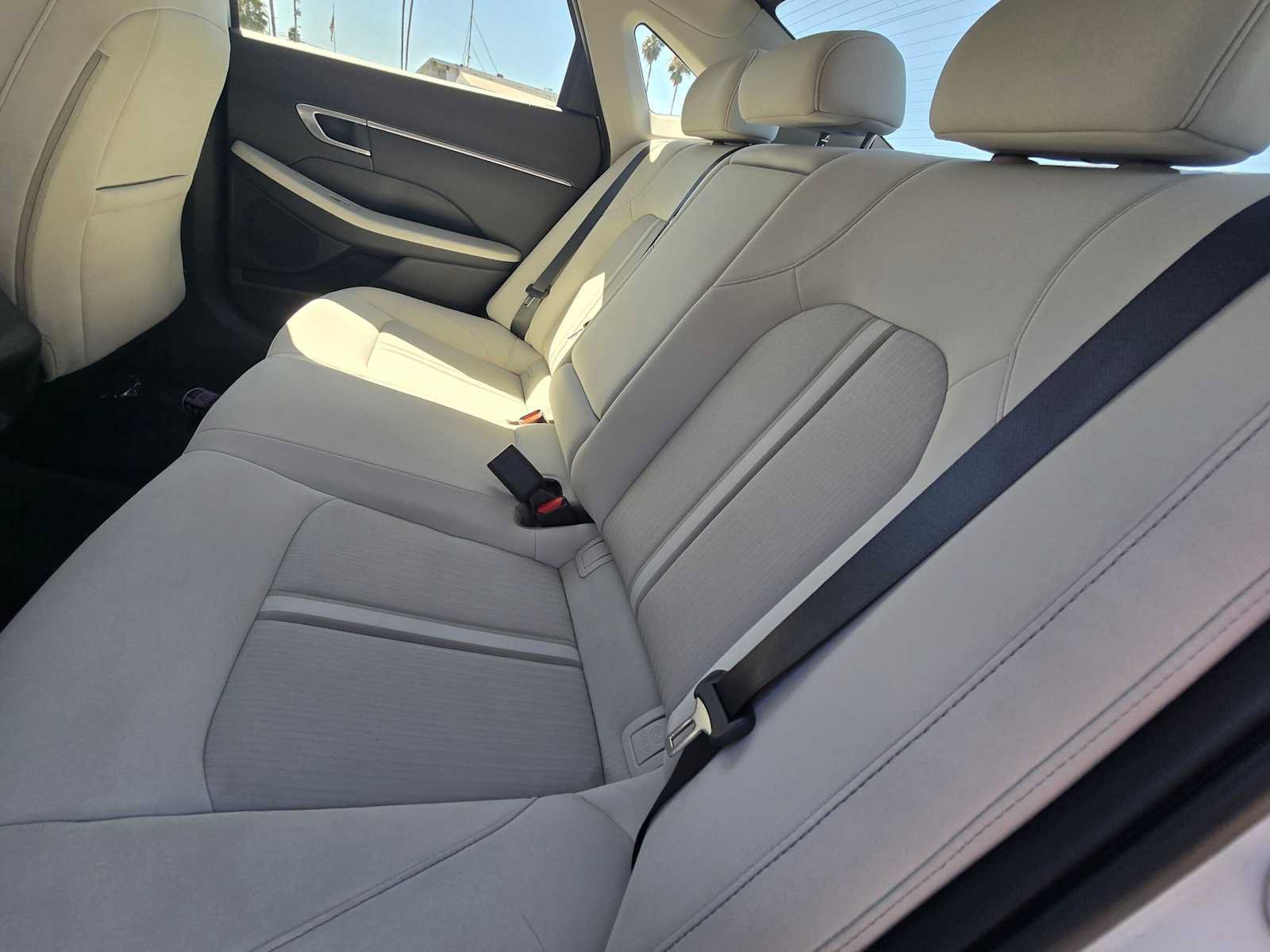 Used 2023 Hyundai Sonata SEL FWD image 16