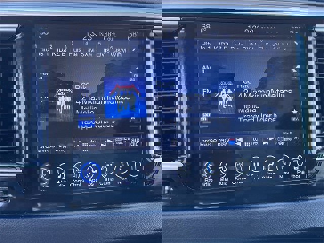 Used 2017 Chrysler Pacifica Touring-L Plus image 16