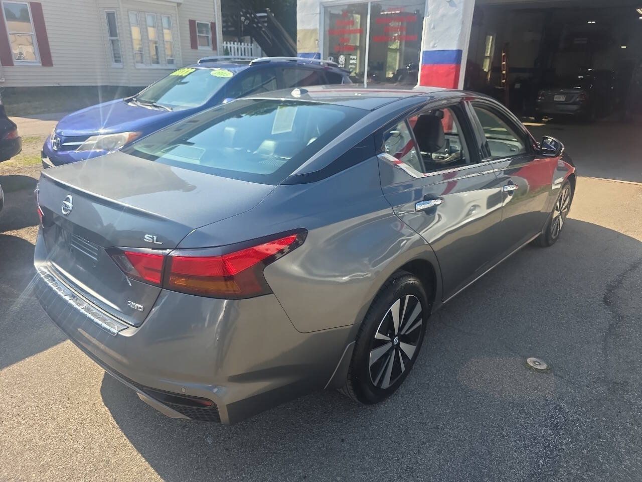 Used 2020 Nissan Altima 2.5 SL AWD/4WD image 5