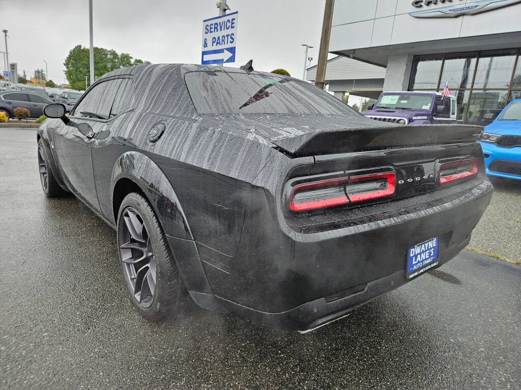 Used 2021 Dodge Challenger R/T Scat Pack RWD image 3