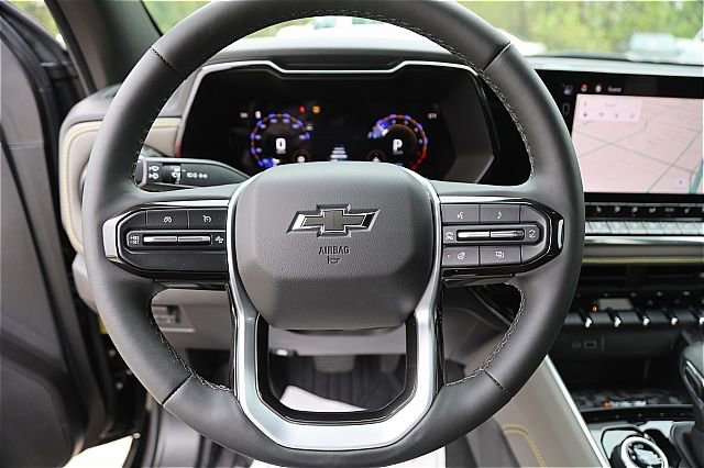 New 2024 Chevrolet Colorado ZR2 w/ ZR2 Bison Edition image 18