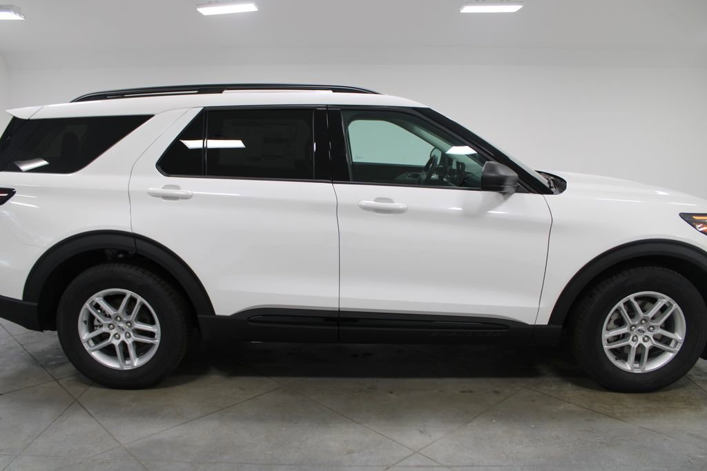 New 2026 Ford Explorer Active image 10