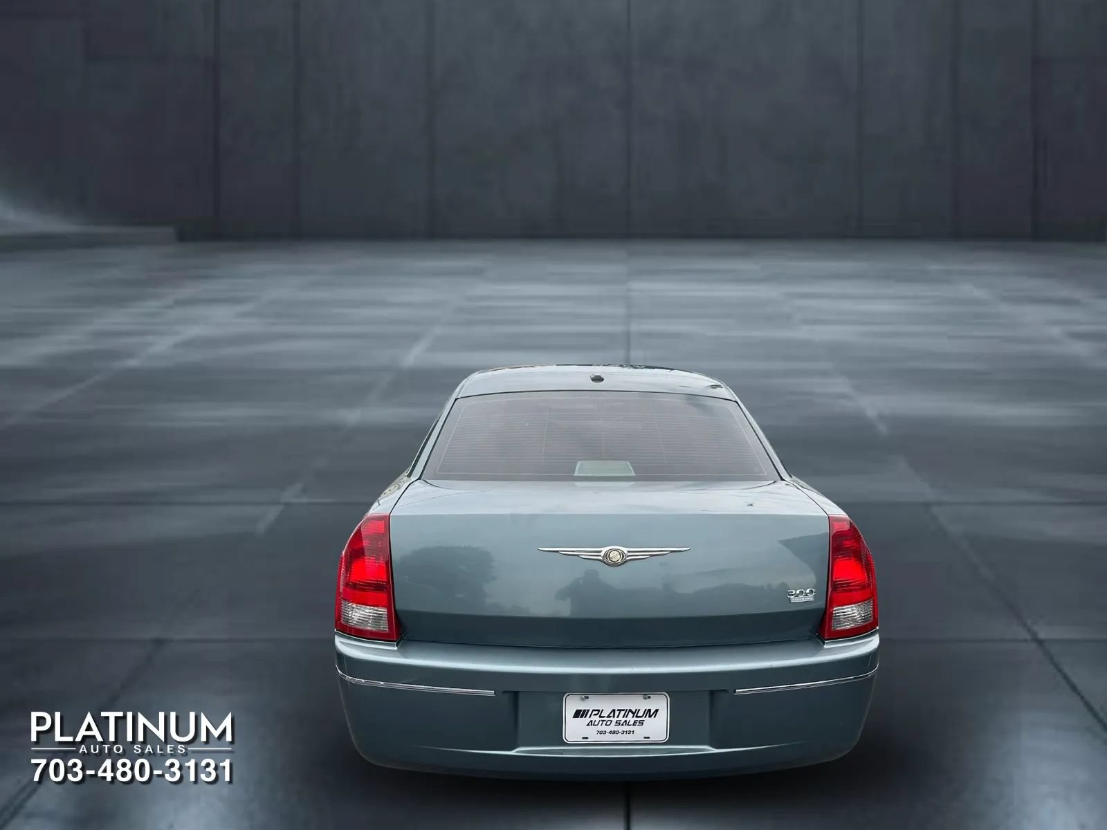 Used 2006 Chrysler 300 Touring RWD image 5