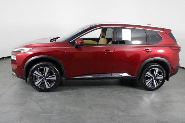 Certified 2021 Nissan Rogue Platinum FWD image 12