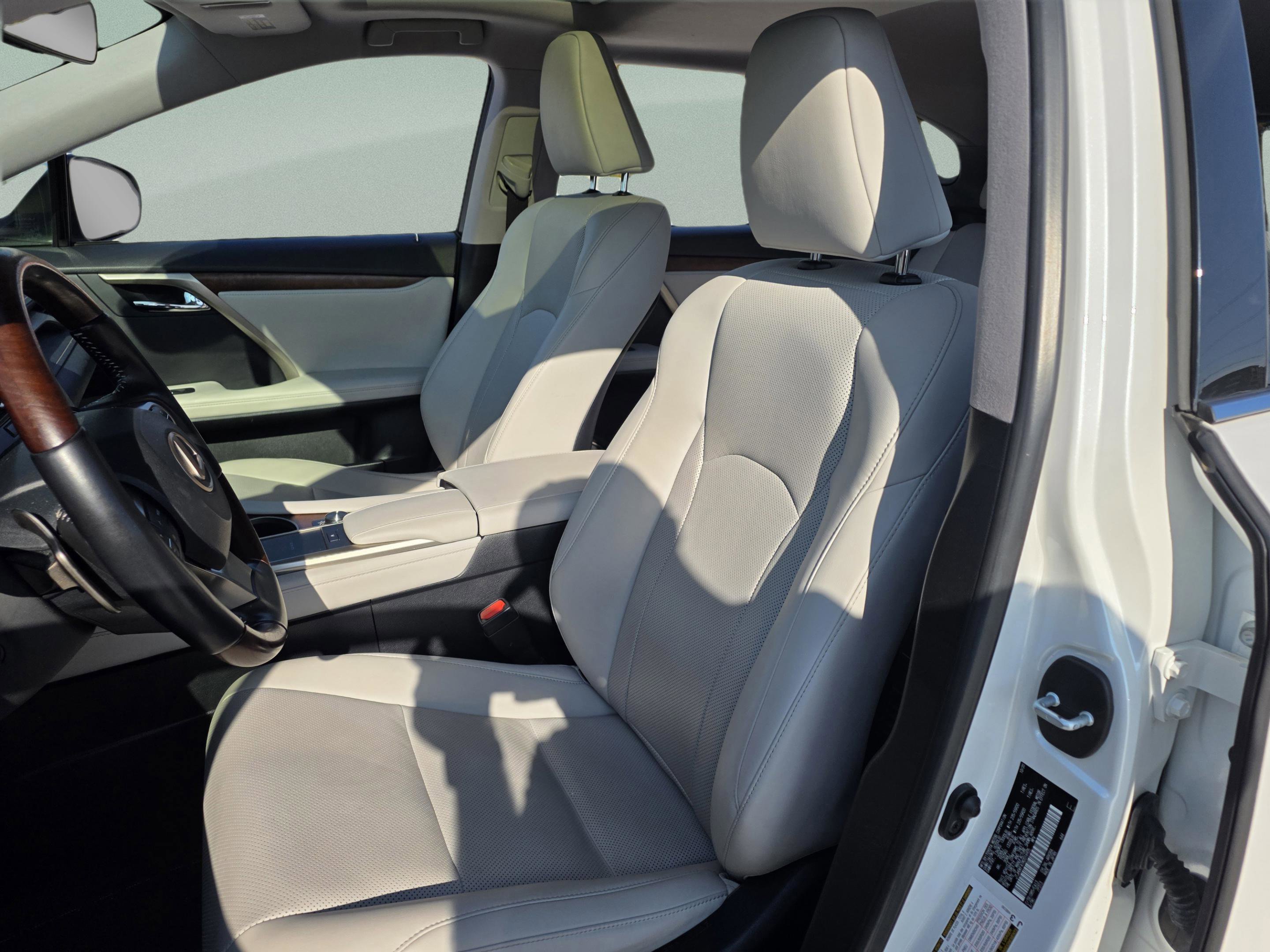 Used 2021 Lexus RX 450hL AWD w/ Premium Package image 10