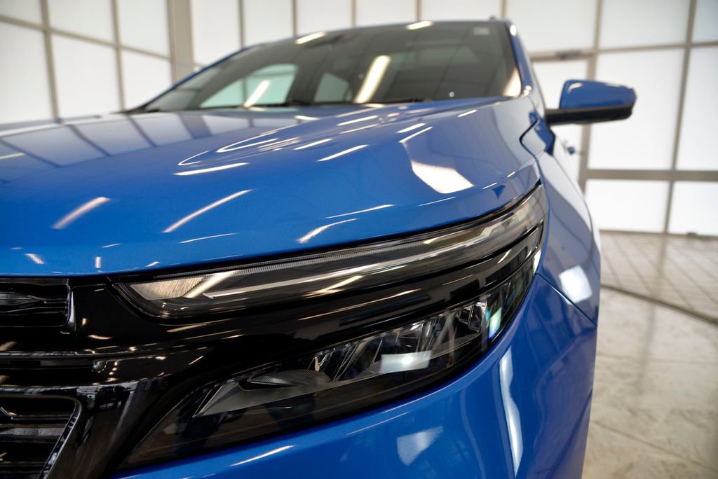 Used 2024 Chevrolet Equinox RS image 11