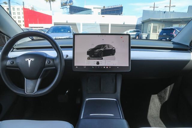 Used 2023 Tesla Model Y Long Range image 12