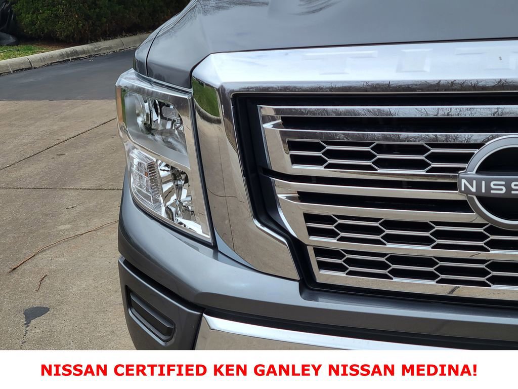 Certified 2024 Nissan Titan SV w/ SV Convenience Package image 9