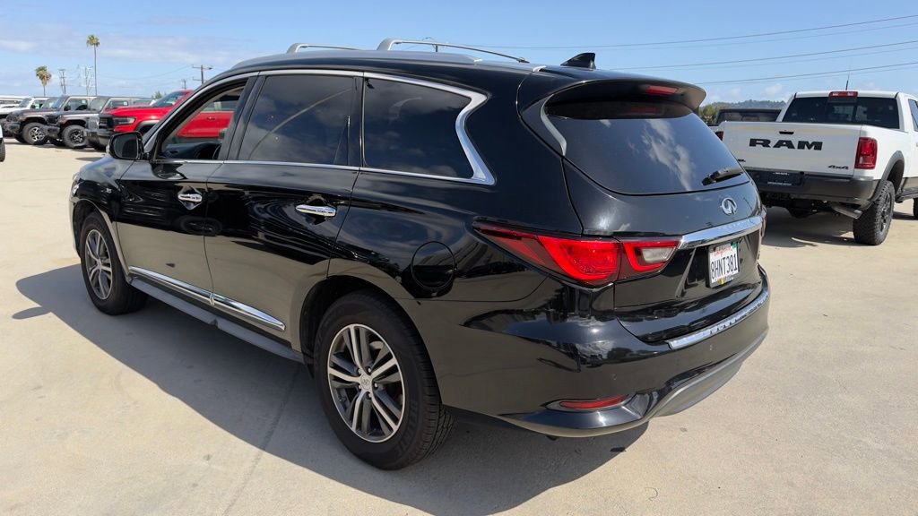 Used 2019 INFINITI QX60 Luxe w/ Essential Package FWD image 5