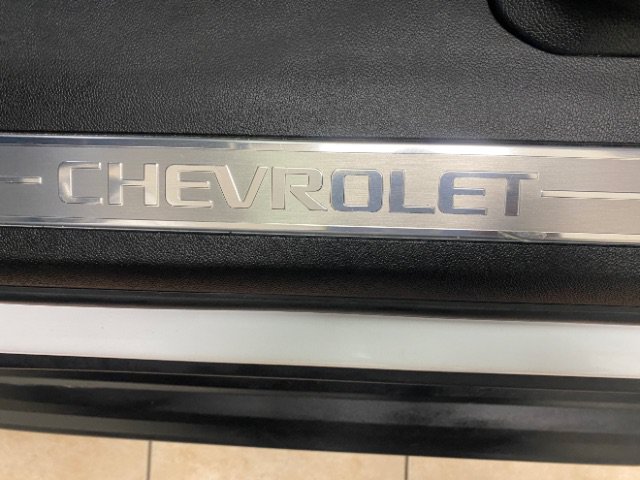 Used 2024 Chevrolet Suburban LT w/ Luxury Package AWD/4WD image 15
