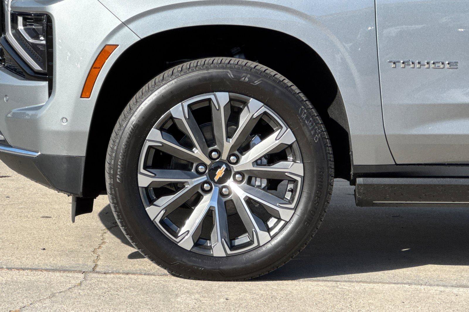New 2026 Chevrolet Tahoe High Country AWD/4WD image 38