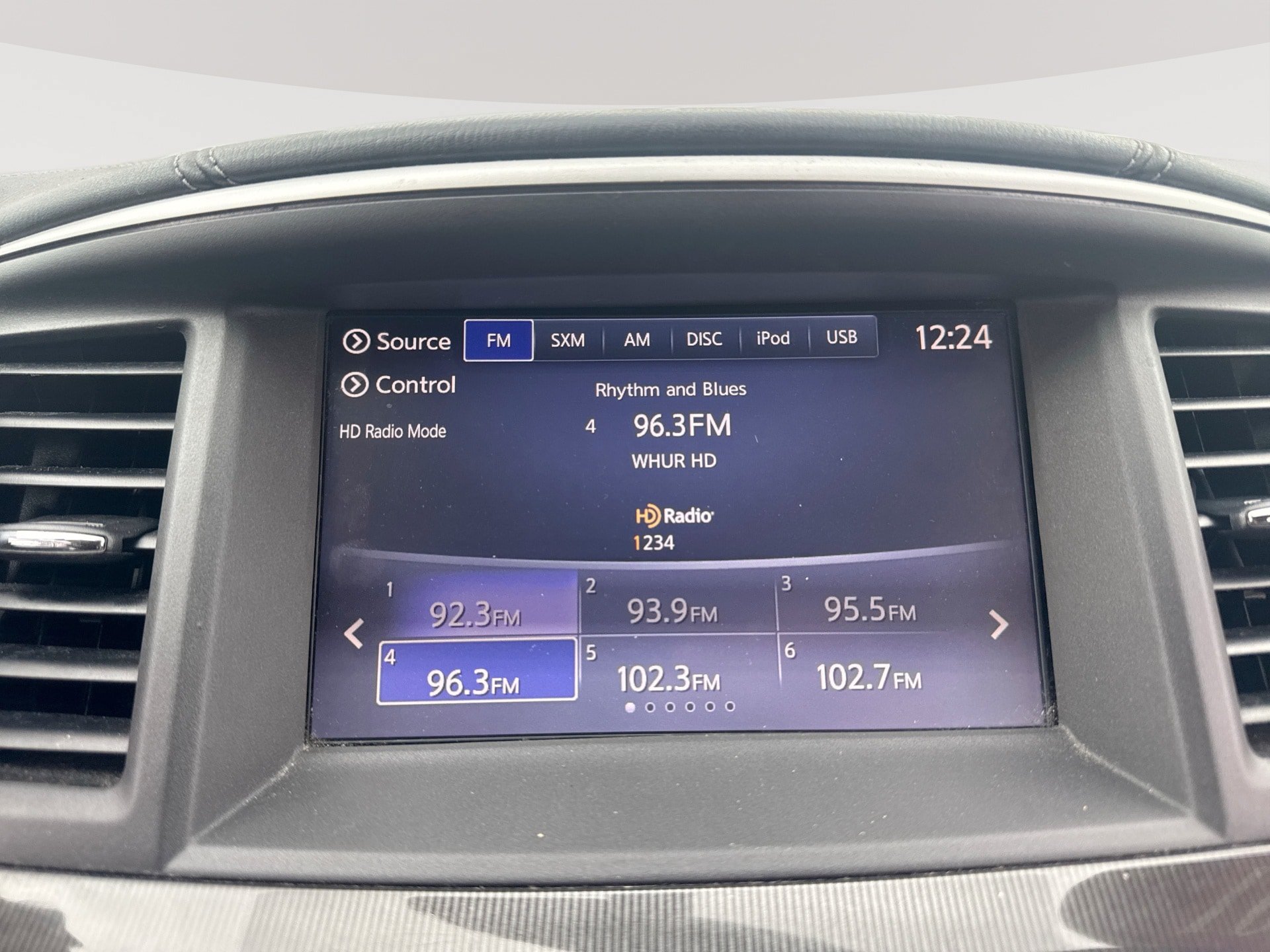 Used 2018 INFINITI QX60 Luxe AWD/4WD image 12